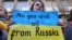 „Fără gaz și petrol din Rusia”. Manifestație de susținere a Ucrainei în fața Ambasadei Germaniei din Belgia. (fotografie de arhivă)