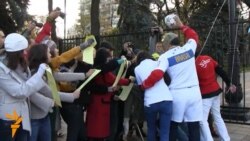 Політичні тушки і маріонетки штурмували Верховну Раду Політичні тушки і маріонетки штурмували Верховну Раду