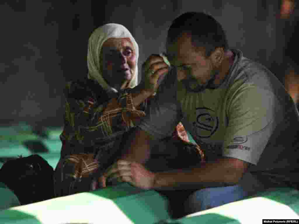 Srebrenica, 11.07.2011. Foto: RSE / Midhat Poturović