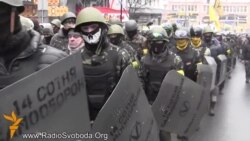 Самооборона Майдану провела ходу після конфлікту з тітушками Самооборона Майдану провела ходу після конфлікту з тітушками