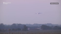 Sletanje transportera sa ruskim MIG-ovima u Srbiju Sletanje transportera sa ruskim MIG-ovima u Srbiju