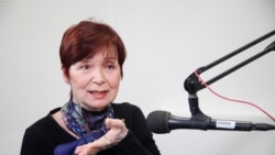 Blažević: Spektakl Marine Abramović Blažević: Spektakl Marine Abramović