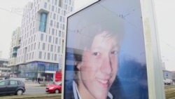 Decenija bez Denisa Decenija bez Denisa