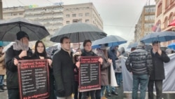 Gradovi Srbije 'stali' na 15 minuta, odata pošta žrtvama nesreće u Novom Sadu Gradovi Srbije 'stali' na 15 minuta, odata pošta žrtvama nesreće u Novom Sadu