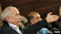 Никита Михалков заявляет, что он до сих пор остается председателем СК