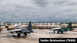 Авіабаза Хмеймім, архівне фото