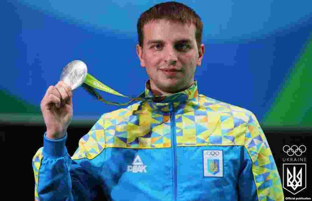 Володар першої для України нагороди на Олімпійських іграх у Ріо – срібний призер із кульової стрільби Сергій Куліш. Ріо-де-Жанейро, 8 серпня 2016 року