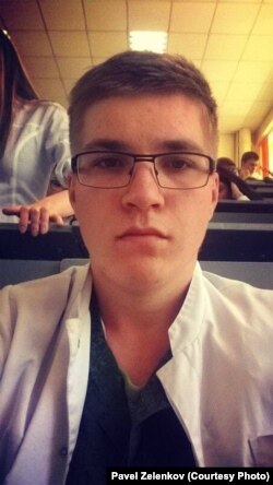 Павел Зеленьков учился на военного врача, но оказалось, что в армии нет медицины