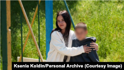 Ksenija Koldin i njezin brat Serhij bili su prisiljeni napustiti Ukrajinu i otići u Rusiju. Oboje su se od tada vratili kući.