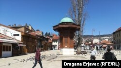 Prazna Baščaršija u Sarajevu tokom pandemije korona virusa