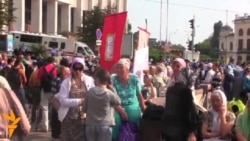 Ukrainian Activists Protest Visit By Putin And Patriarch (IN UKRAINIAN) Ukrainian Activists Protest Visit By Putin And Patriarch (IN UKRAINIAN)