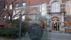 Njemački državni Institut "Robert Koch" da su molekularni PCR testovi trenutno prihvaćeni iz svih zemalja EU, uz spisak i drugih zemalja svijeta, među kojima nije BiH