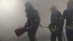 Пожежа в торговельному центрі: ДСНС перевірили ТРЦ Києва після трагедії в Кемерові (відео) Пожежа в торговельному центрі: ДСНС перевірили ТРЦ Києва після трагедії в Кемерові (відео)