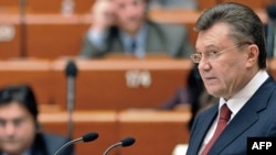 Виступ українського лідера Віктора Януковича перед депутатами ПАРЄ