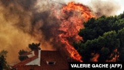 Пожежа в Кінеті біля Афін, Греція, 23 липня 2018 року