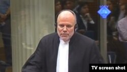 Kehoe: Izvući oslobađajuće materijale iz Specijalizovanog tužilaštva i ponuditi odbrani (14. maj 2012.)