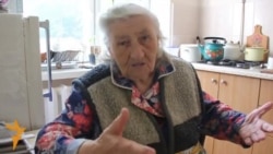 Марія Вівчарик, яка пережила Голодомор, розповідає про допомогу людям «за Збручем» Марія Вівчарик, яка пережила Голодомор, розповідає про допомогу людям «за Збручем»