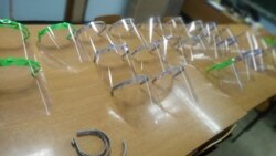 Zaštitni viziri za medicinare: 3D štampari kao prva pomoć Zaštitni viziri za medicinare: 3D štampari kao prva pomoć