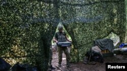 Військовослужбовець 13-ї бригади оперативного призначення НГУ «Хартія» на позиції в Харківській області, 19 липня 2025 року