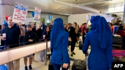 Protest zbog Trumpove uredbe na aerodoromu u Los Anđelesu, 29. januar, 2017.