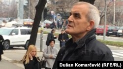 Tereti da je izdao naređenje za ubijanja, u kojima je i sam učestvovao: Nedeljko Milidragović