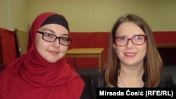 Koordinatorica projekta 'Dobar komšija zlata vrijedi' Almedina Kašić i Vanja Šunjić voditeljica radionice u Konjicu