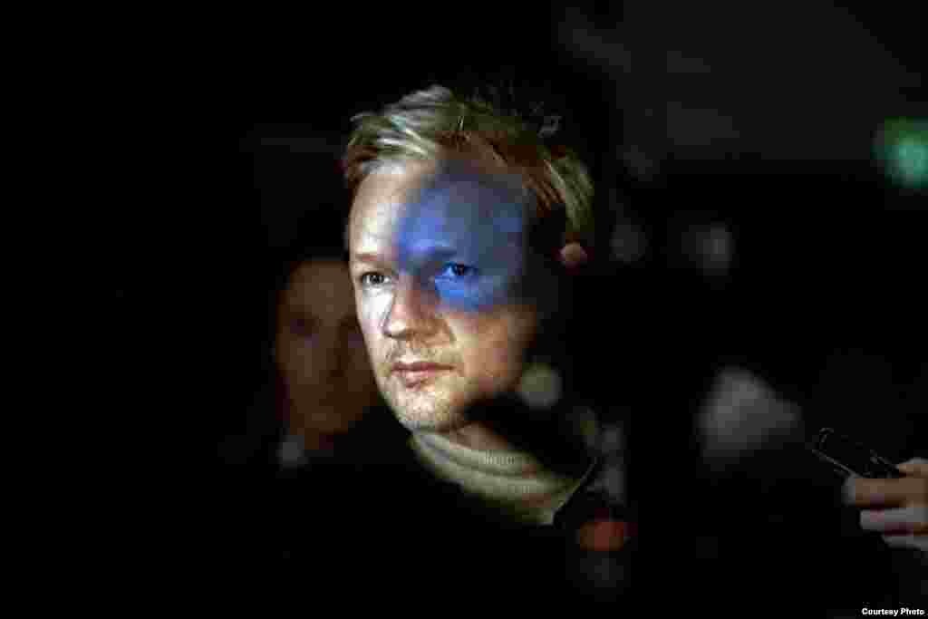 2-е место / Люди и события / одиночные фотографии Шеймус Мерфи, Ирландия, VII Photo Agency Джулиан Ассанж, основатель разоблачительного веб-сайта WikiLeaks, Лондон, 30 сентября 2010.