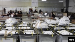 Analitičari u Prištini ocenjuju da je potpuni bojkot opštinskih izbora od novembra dokaz da Srbi sa severa Kosova ne žele da budu deo kosovskog društva.