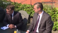 Vučić i Makron sa mladima Zapadnog Balkana