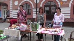 «Підготуй дитину героя до школи» – у Сумах збирають кошти на «блошиному» ринку «Підготуй дитину героя до школи» – у Сумах збирають кошти на «блошиному» ринку