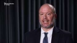 McCarthy: Zašto mladi pristupaju radikalnim skupinama u BiH