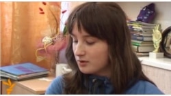 О своей жизни рассказывают директор школы-интерната в г. Слободской Кировской области Галина Бякова и ее воспитанники О своей жизни рассказывают директор школы-интерната в г. Слободской Кировской области Галина Бякова и ее воспитанники