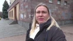 «Одні лікарі кажуть вакцинуватися, інші – не треба»: як у прифронтовому Світлодарську ставляться до вакцинації (відео) «Одні лікарі кажуть вакцинуватися, інші – не треба»: як у прифронтовому Світлодарську ставляться до вакцинації (відео)