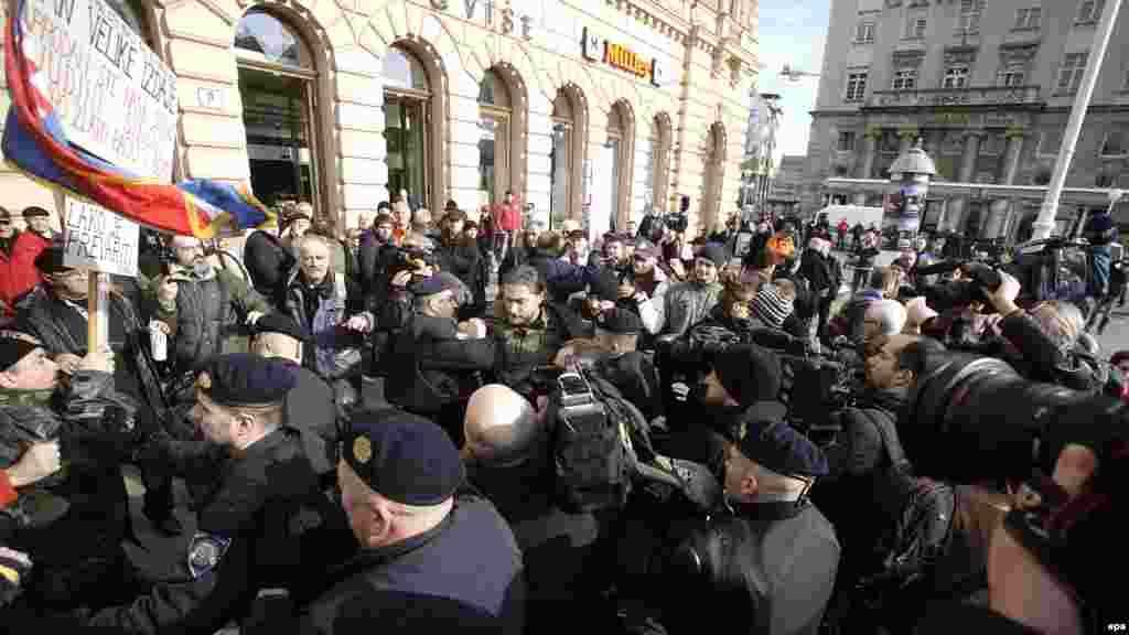 Hrvatska - Protesti protiv EU u centru Zagreba, 21. januar 2012.