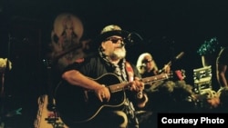 Борис Гребенщиков (на фото) объявлен в России иностранным агентом и оштрафован по статьей о фейках