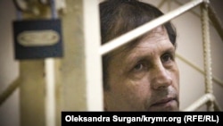 Про те, що Володимира Балуха побили, 14 вересня заявив заступник голови Меджлісу кримськотатарського народу Ахтем Чийгоз