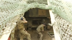 Ukrajinska jedinica s prve linije fronta čeka isporuke američkog oružja Ukrajinska jedinica s prve linije fronta čeka isporuke američkog oružja