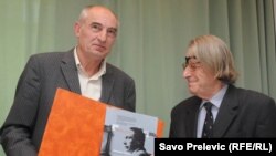 Slobodan Pejović tokom dodjele nagrade Uwe Kitzinger, Podgorica, 14. februar 2011 .