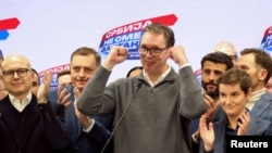 Slavlje predsednika Srbije Aleksandra Vučića i njegovih saboraca u štabu Srpske napredne stranke u Beogradu, nakon izborne pobede 17. decembra 2023.