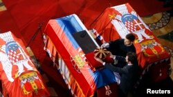 Sahrana Petra II Karađorđevića i drugih članova porodice na Oplencu