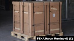 Sporni respiratori su na aerodrom u Sarajevu iz Kine stigli 30. aprila