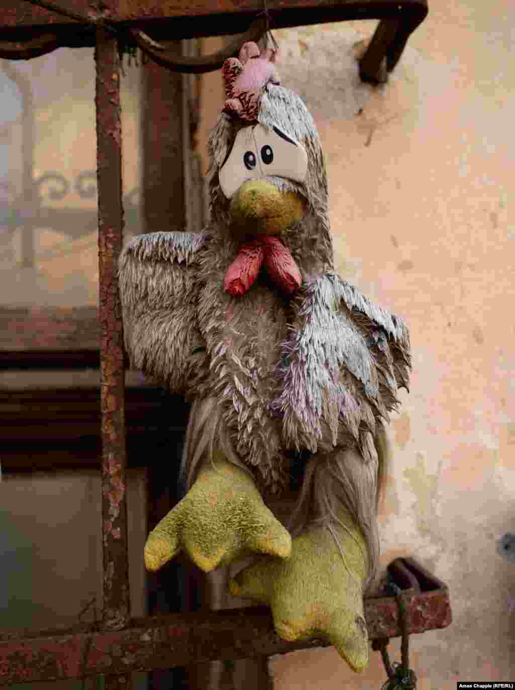 У некоторых забытых или потерянных игрушек довольно жалкий вид. 