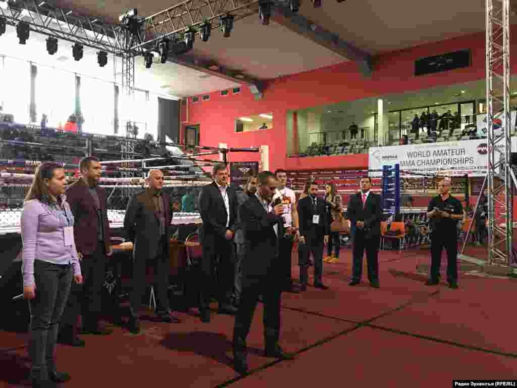 ММА ялъул дунялъул чемпионат рагьиялъул церемония.  