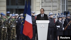 Hollande govori povodom godišnjice napada na "Charlie Hebdo"