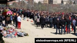 Sahrana žrtava u Kočanima