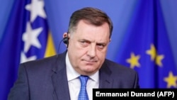 Niko ne ugrožava novinare: Milorad Dodik