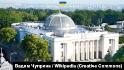 Здание Верховной Рады Украины, архивное фото 