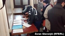 Profesori potpisuju peticiju protiv doktorata Siniši Malom