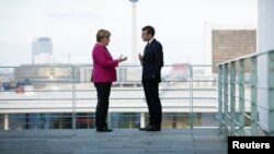 Angela Merkel i Emanuel Makron