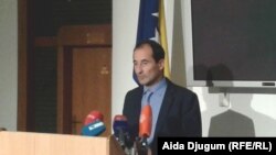 Sankcije će najteže pasti entitetima: Janez Kopač